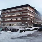 Sonnenalp 公寓 *